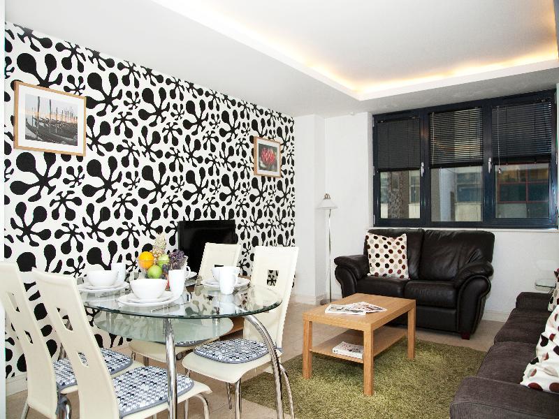 Amber Nike Apartments 런던 외부 사진